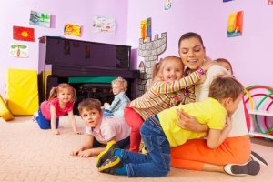 Auxiliar de Creche